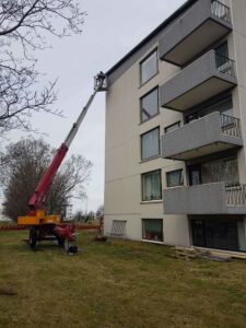 Tré og málun, Málarameistari, Þakviðgerðir, Gluggaskipti, Almennt viðhald fasteigna, Gerum tilboð að kostnaðarlausu