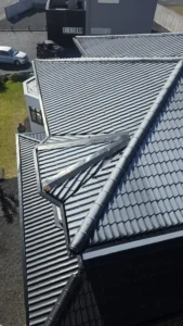 1000028601